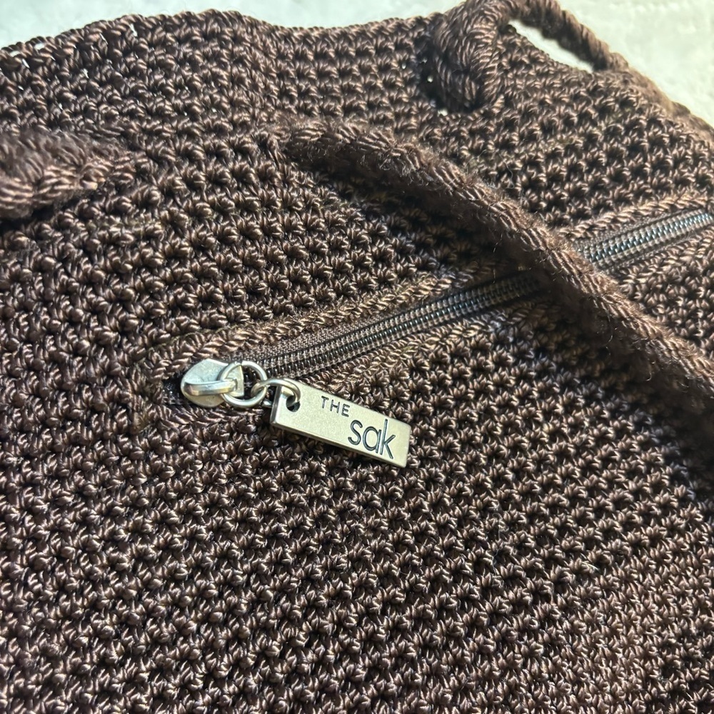 The Sak OMG Mini Backpack Chocolate Brown Crochet Knit Drawstring Pockets Boho - Picture 5 of 16